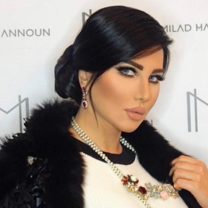 جيني اسبر تحتفل بعيد ميلادها بعد ايام