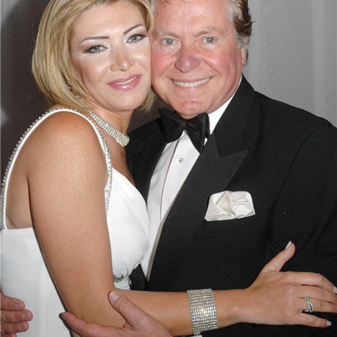 حسين فهمي ولقاء سويدان