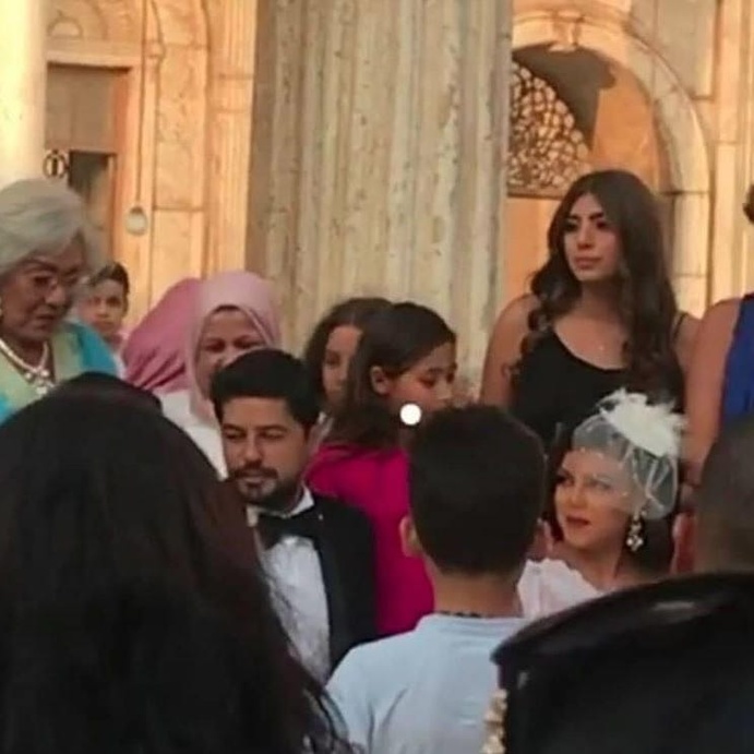 عقد قان ناهد السباعي