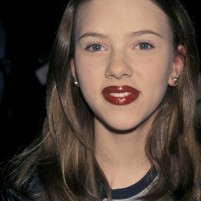 سكارليت جوهانسون