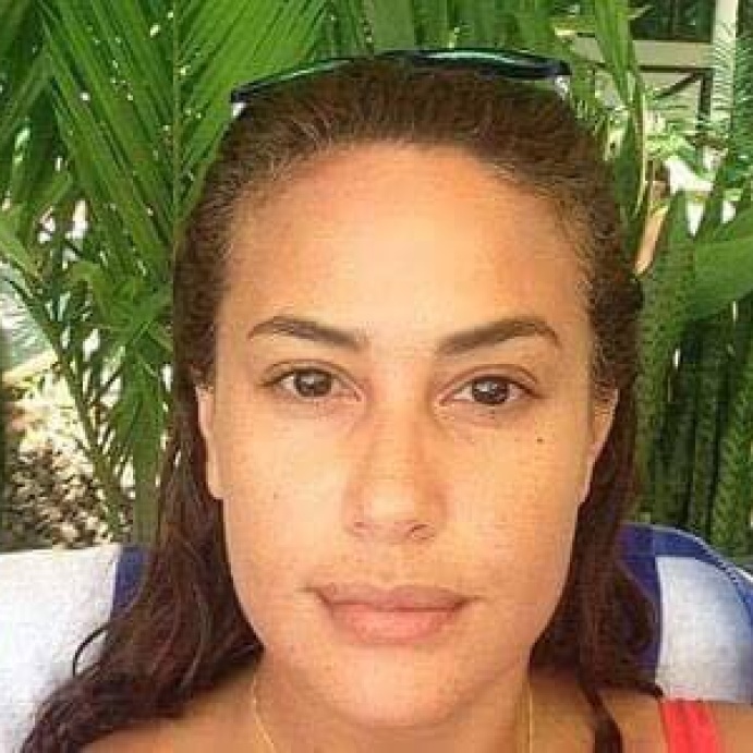 هند صبري بدون مكياج