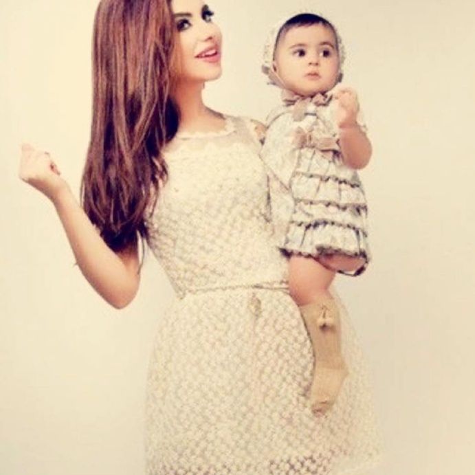 حليمة بولند وابنتها