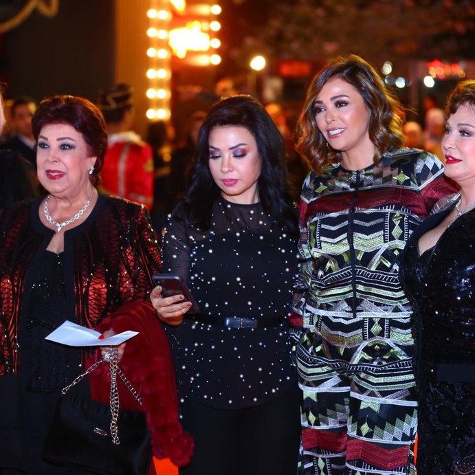 النجوم في عرض الملك لير