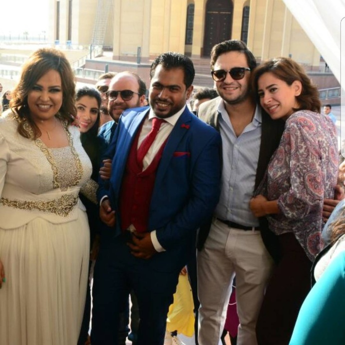 عقد قران ويزو