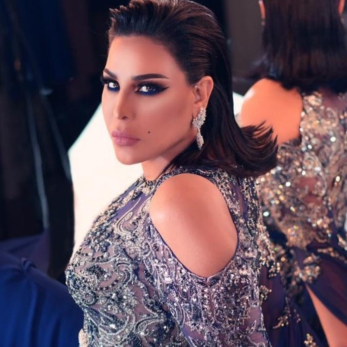 الفنانة أحلام