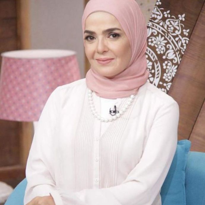 منى عبد الغني عيد ميلاد