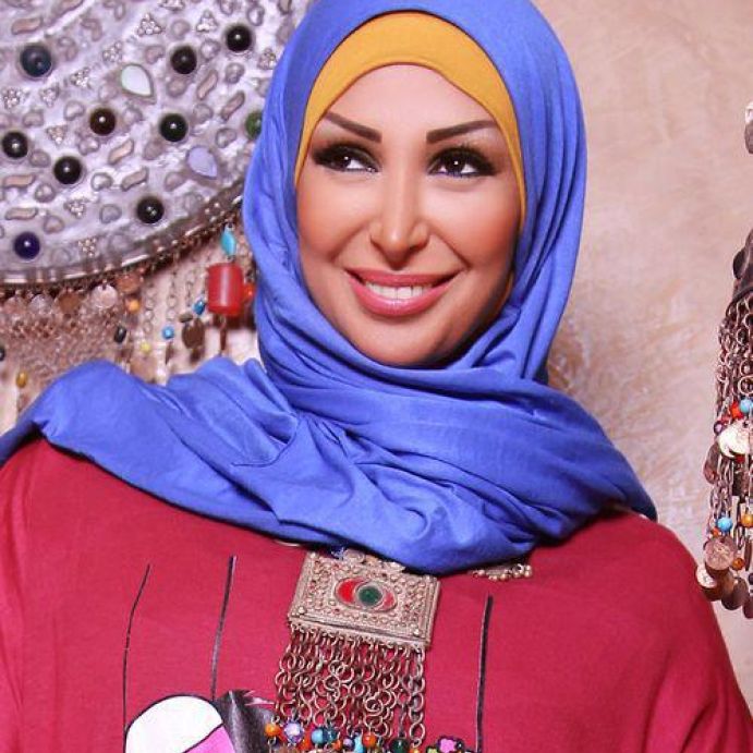 شاهيناز