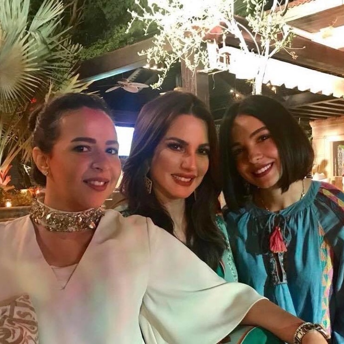 إيمي سمير غانم ودرة وسلمى أبو ضيف