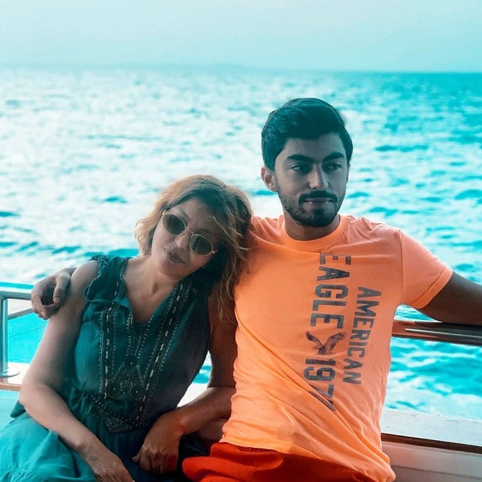 سميرة سعيد مع ابنها