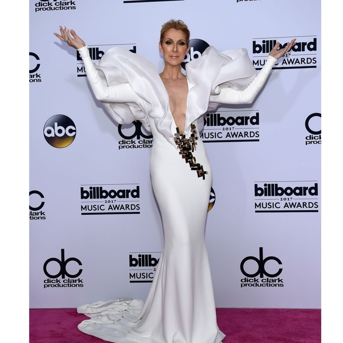 ابرز اطلالات سيلين ديون بمناسبة عيد ميلادها