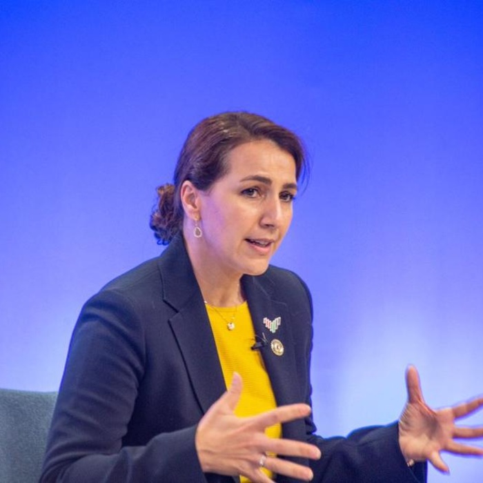 مريم المهيري