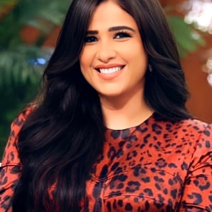 ياسمين عبد العزيز