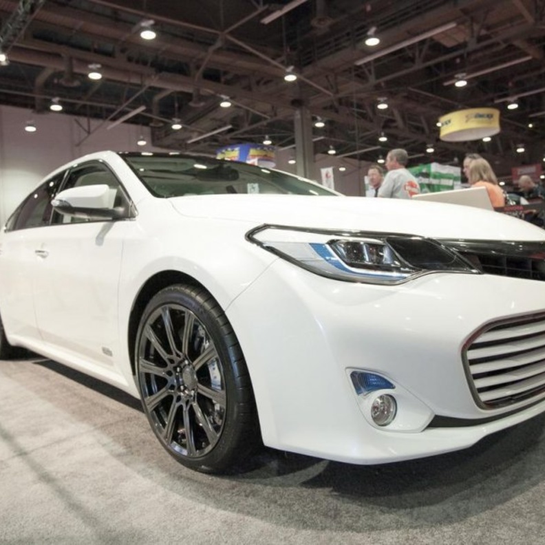 تويوتا أفالون