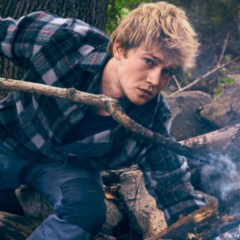 جو ألوين ممثل بريطاني غير مشهور