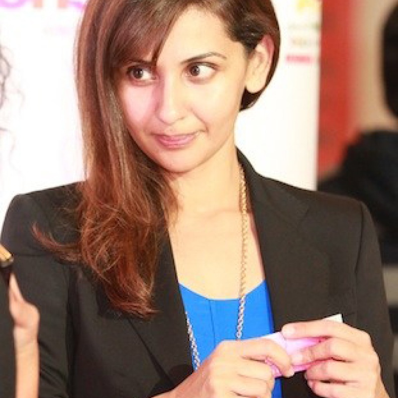 المصممة أميرة هارون