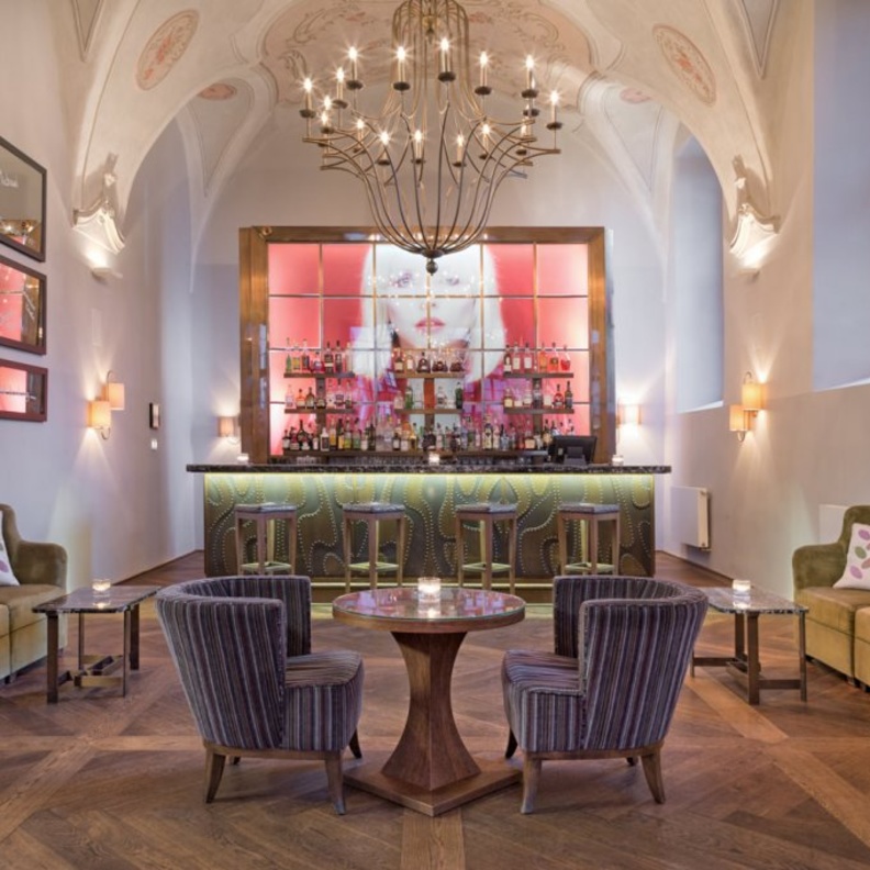 فندق أوغسطين لوكشري كوليكشن هوتيل Augustine  Luxury Collection Hotel 