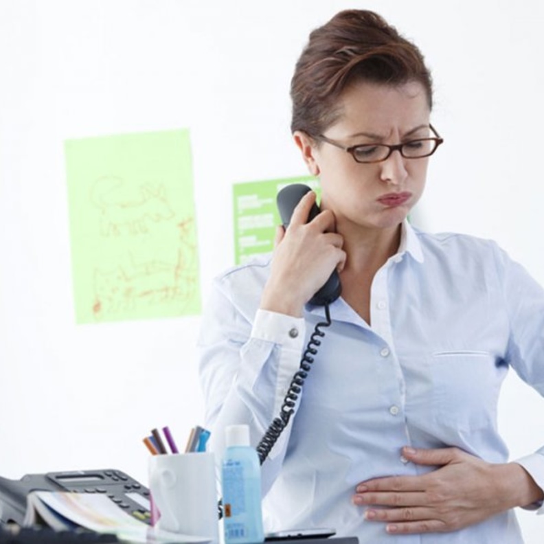 اعشاب السنامكي تخلص البطن من الغازات