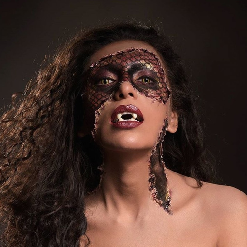 من اعمال ايمان العبيدي للمكياج السينمائي 