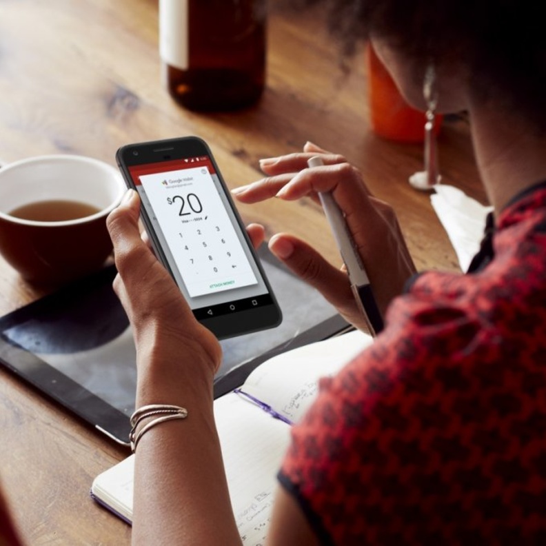 إرسال الأموال بنقرة زر