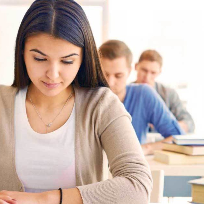 حكم الإفطار عمدا أثناء موسم الإمتحانات