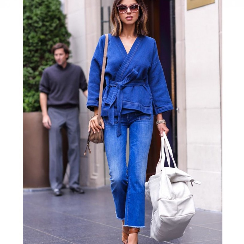 جمل الاطلالات الراقية هذا الموسم اختاريها مع بناطيل الجينز