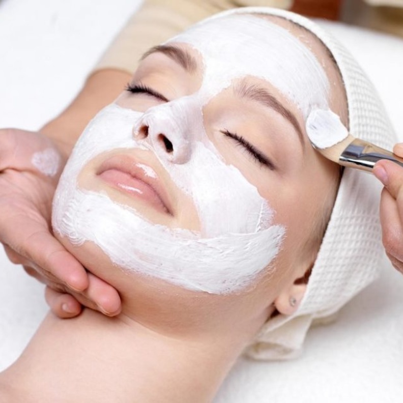 ماسك الاكسجين احدى اسرار جمال السعوديات