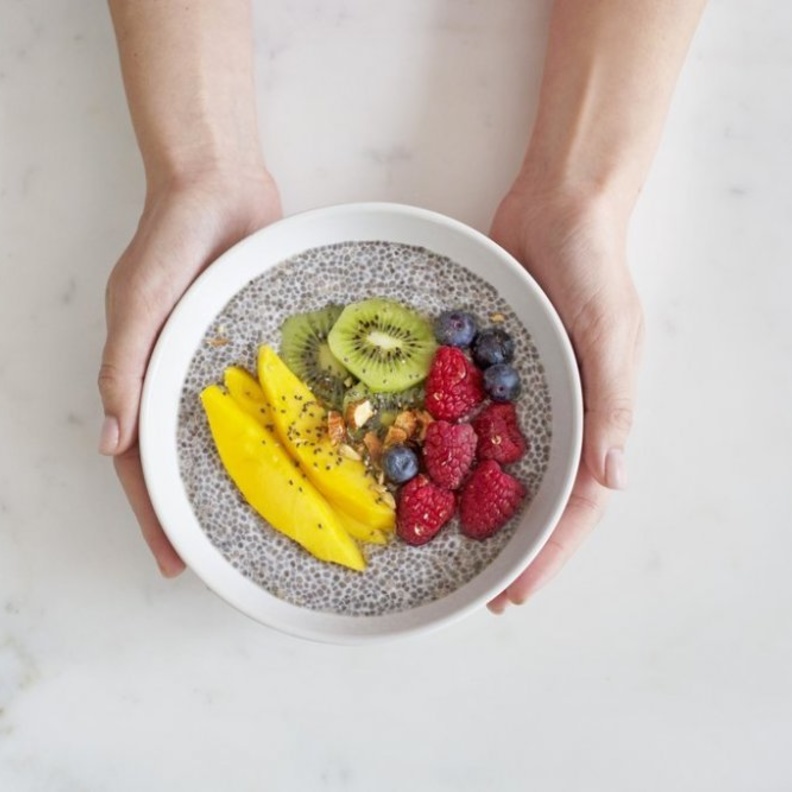 انتفاخ البطن بسبب العادات الغذائية السيئة