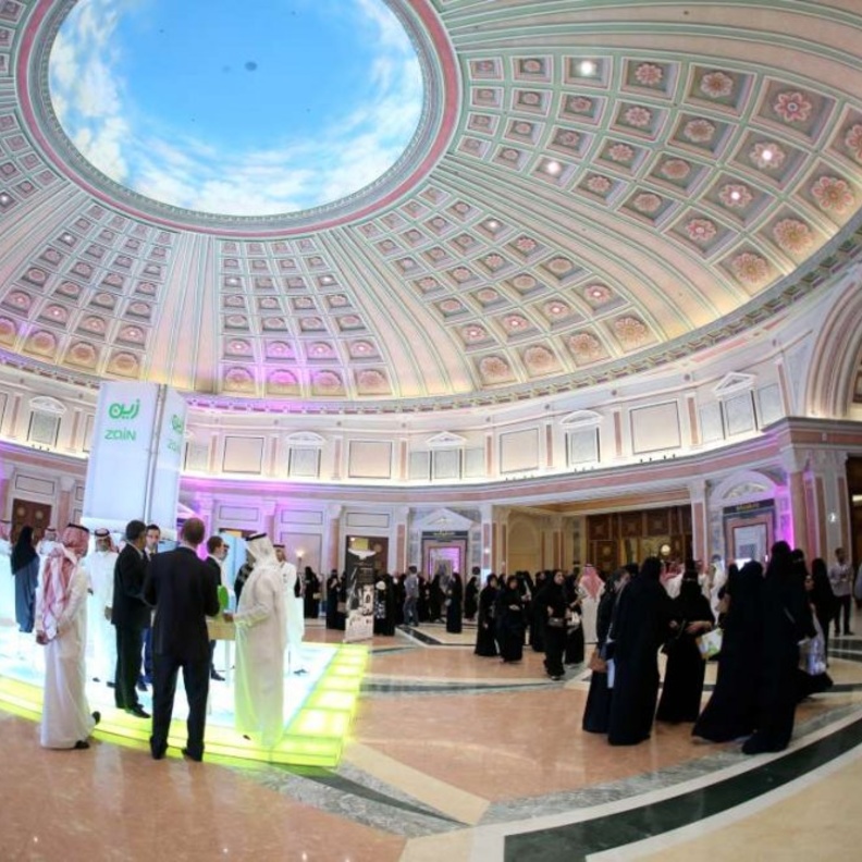 يسعى البرنامج لتسويق المملكة كوجهة واعدة لاستقطاب المعارض