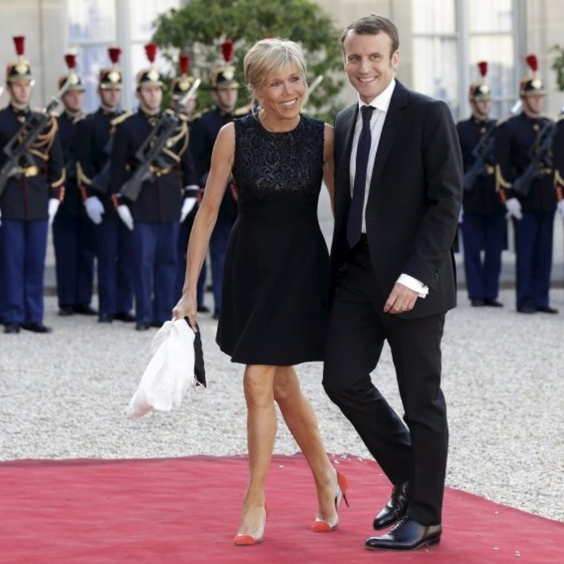 الأناقة التامة عند الوصول الى الايليزيه