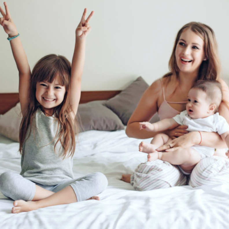 كيفية التعامل مع الطفل عند ولادة طفل اخر ومدى تاثير ذلك على نفسيته