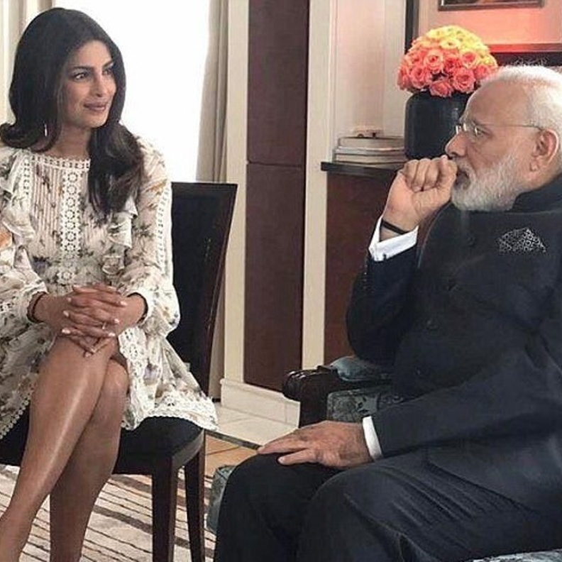 هل أهانت برياكا شوبرا بلدها بهذا الزي؟