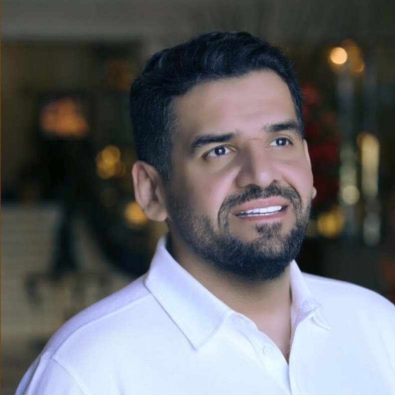 النجم حسين الجسمي