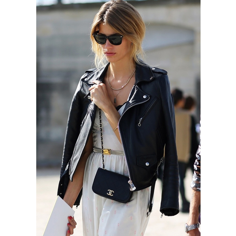 الجاكيت الجلد صديقتك المفضلة في خريف 2017