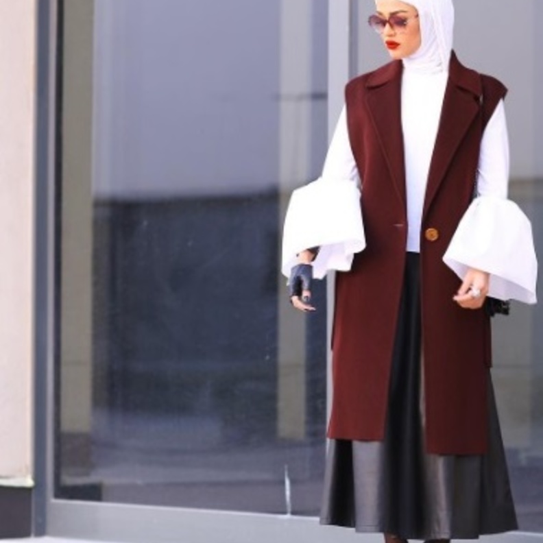 موضة الجيليه الطويلة للمحجبات في 2017‏ من ايلي صعب Elie Saab