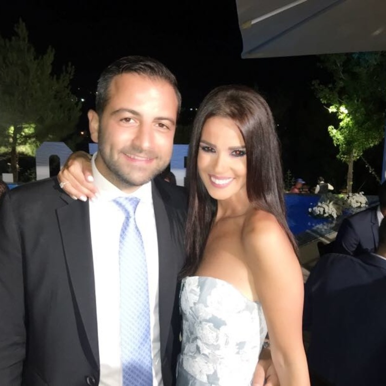 نيكول الحجل وخطيبها نادر