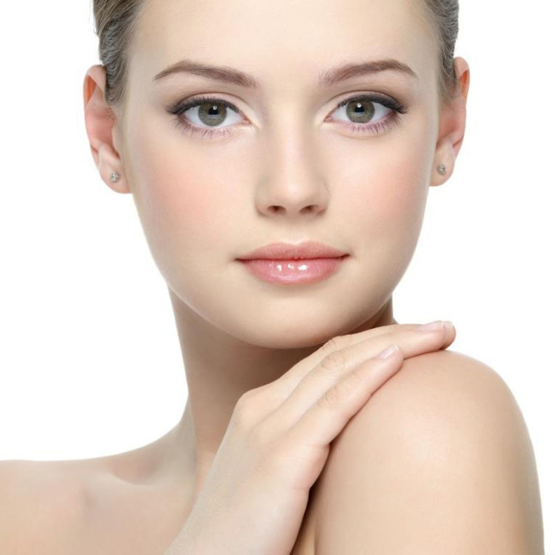 تعمل الحلبة على تصفية البشرة