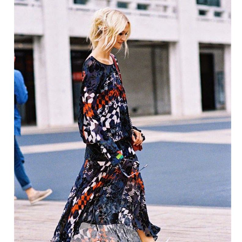 نصائح لاختيار الحذاء المناسب للفستان الطويل الكاجوال موضة 2017