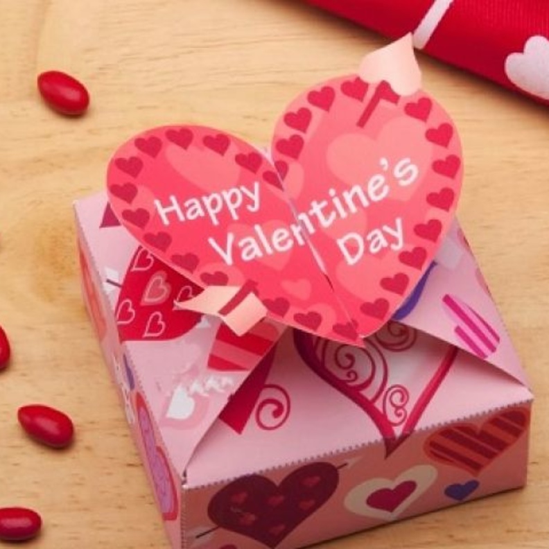  افكار هدايا عيد الحب لعشاق التكنولوجيا