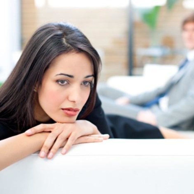 الرغبة في العزلة من أعراض الضغط النفسي