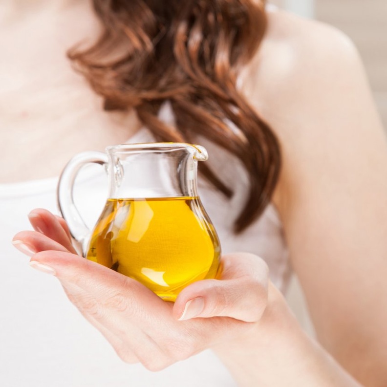 زيت الزيتون للشعر المفضل لدى السعوديات