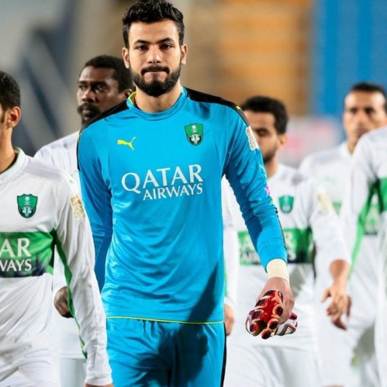 الأهلي السعودي يبحث عن فرصة إنقاذ الموسم