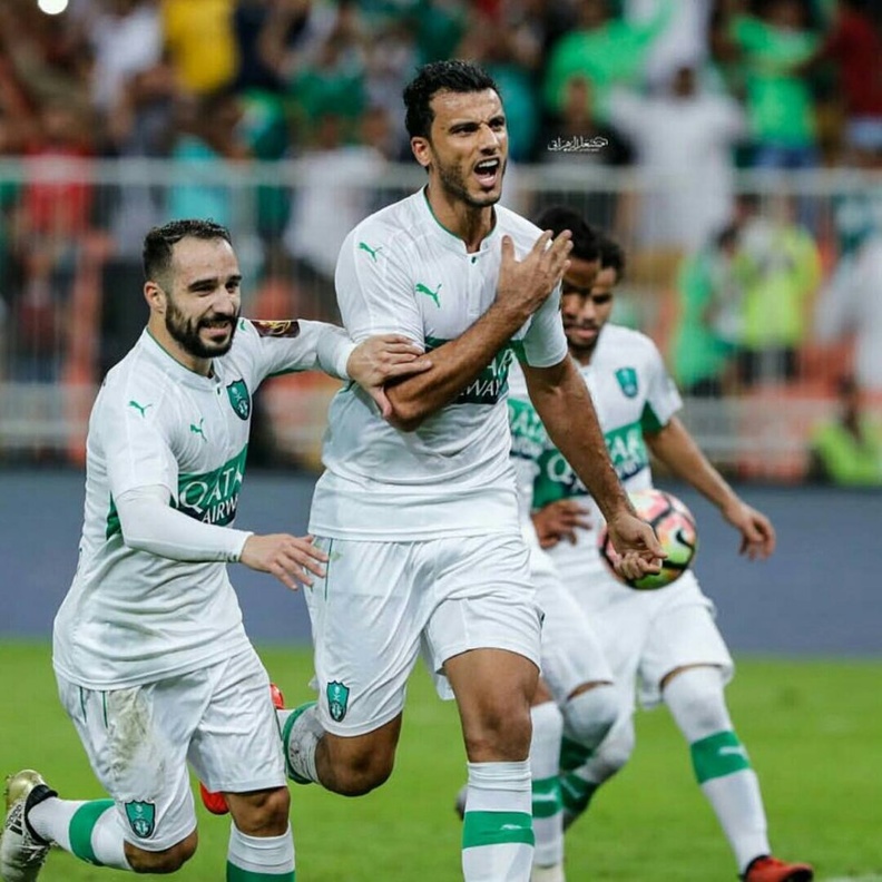 الأهلي السعودي يغلق ملف الديربي وينتظر القادسية