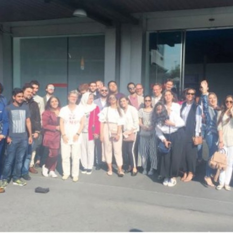 الطلبة السعوديين الفائزين بالمسابقة