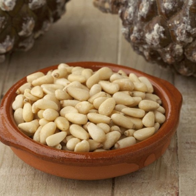 الصنوبر يساهم في خسارة الوزن من خلال كبح الشهية