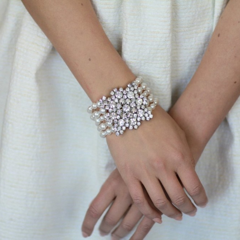 سوار العروس