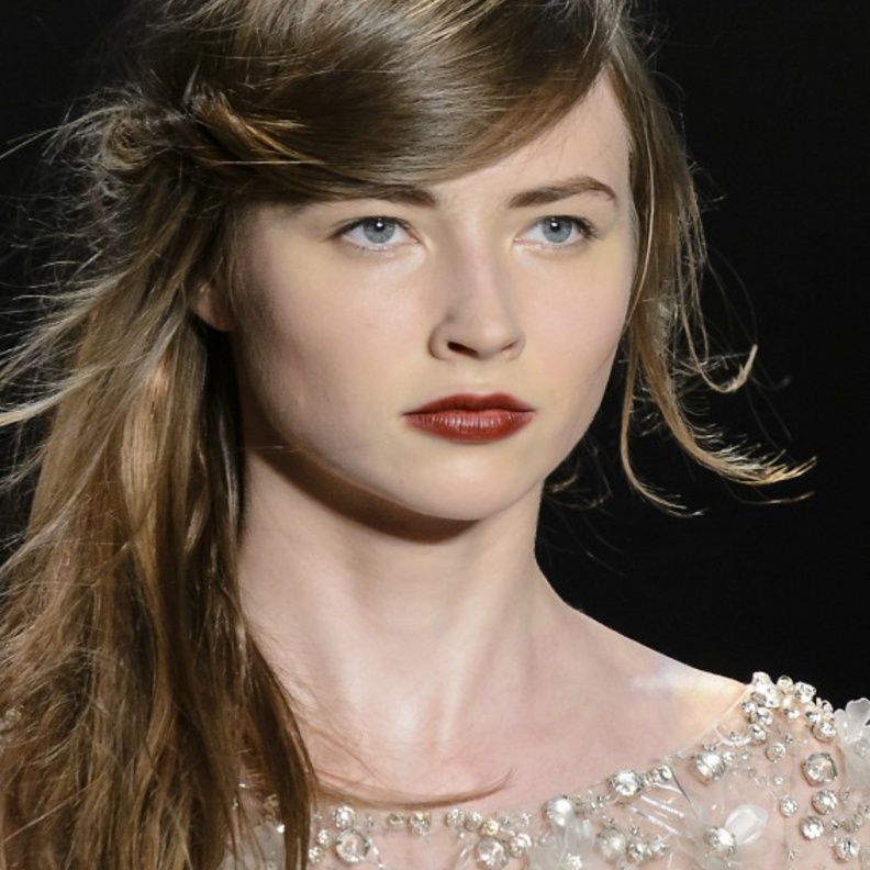 مكياج العروس 2017 مع الشفايف القوية