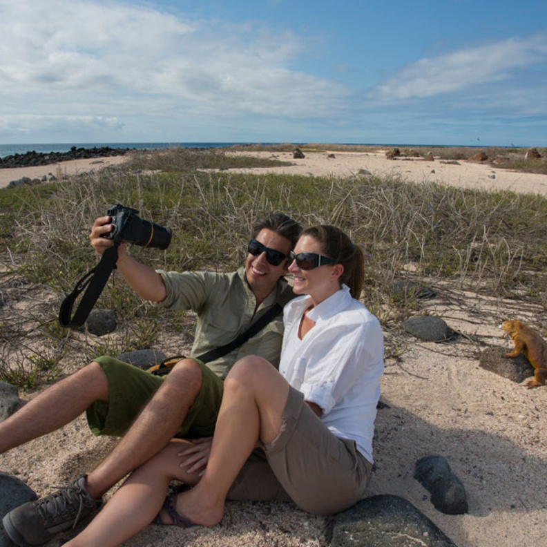 شهر العسل في غالاباغوس - رومانسية و استكشاف و مغامرات