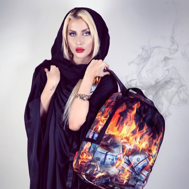 خولة العنزي