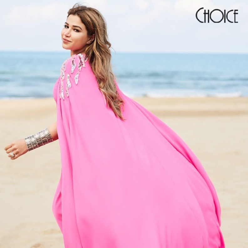 نهى نبيل بفستان أسود أنيق لرمضان