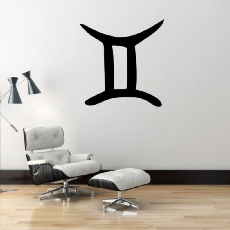 ينصحك الفلك بممارسة الرياضة او اليوغا والاستماع الى الموسيقى الهادئة